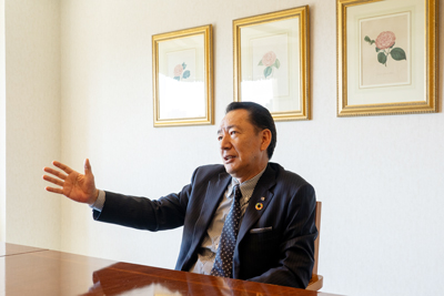 山下 信典 氏